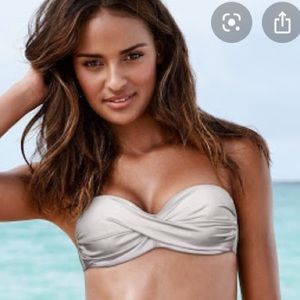 Final Sale!! VS twist front bandeau swim top